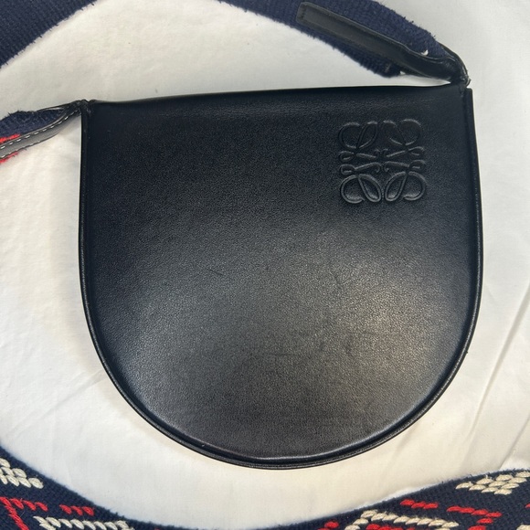 Loewe Heel Crossbody Bag in Black Leather & Woven Strap - Picture 3 of 11